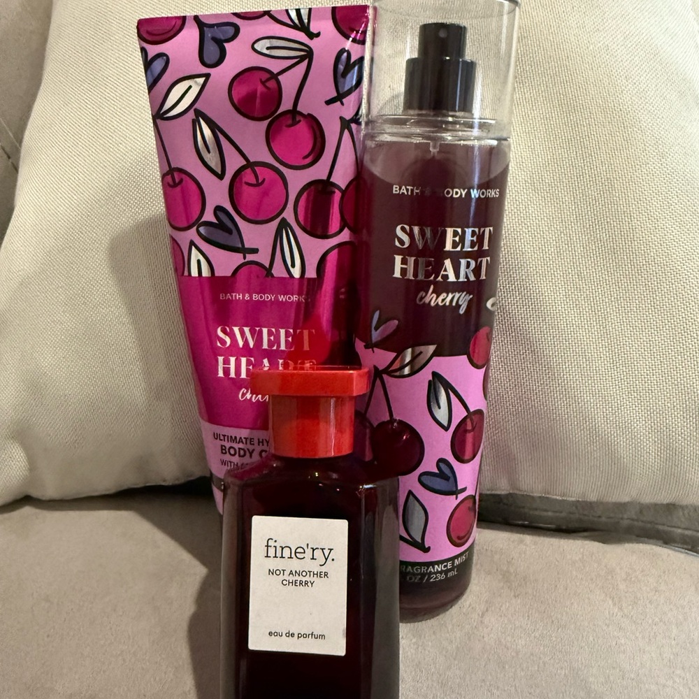 Bath & Body Works/Finery Cherry bundle 🍒🍒
